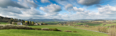 Blick auf das Zittauer Gebirge in der Oberlausitz